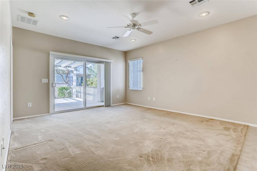 Henderson, NV 89044,2581 Palentina ST