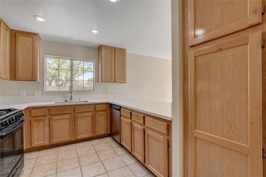 Las Vegas, NV 89134,1220 Padre Serra LN