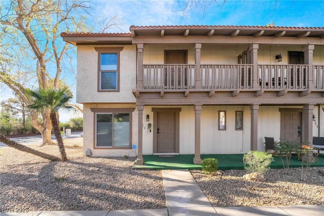 Las Vegas, NV 89109,3141 Pinehurst DR #C