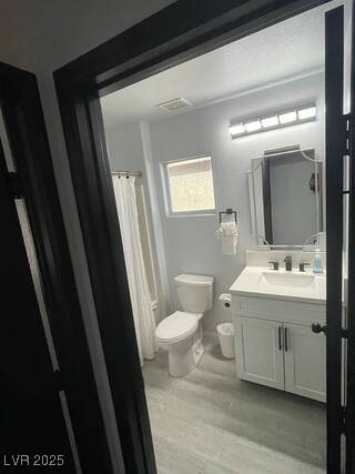 Henderson, NV 89011,7192 Shimmering AVE