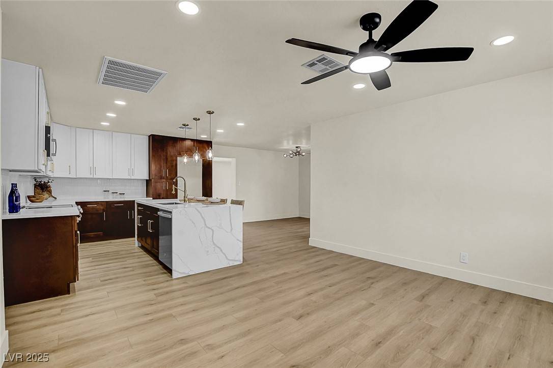 North Las Vegas, NV 89030,629 Hause AVE