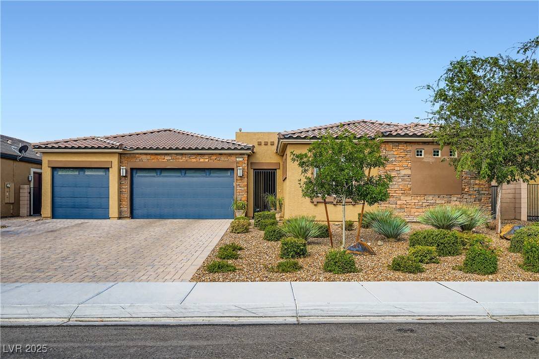 Las Vegas, NV 89131,7073 Winstar ST