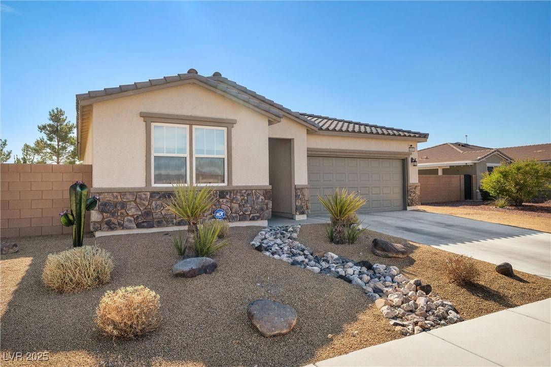 Pahrump, NV 89061,5403 S Juneau ST