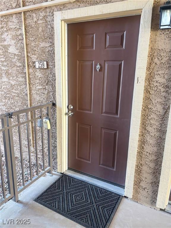 Las Vegas, NV 89103,5260 River Glen DR #259