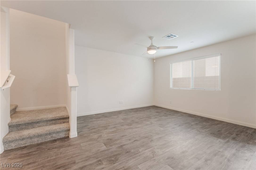 Las Vegas, NV 89122,5672 Sapphire Shine AVE