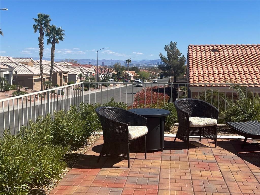 Las Vegas, NV 89134,2736 Darby Falls DR
