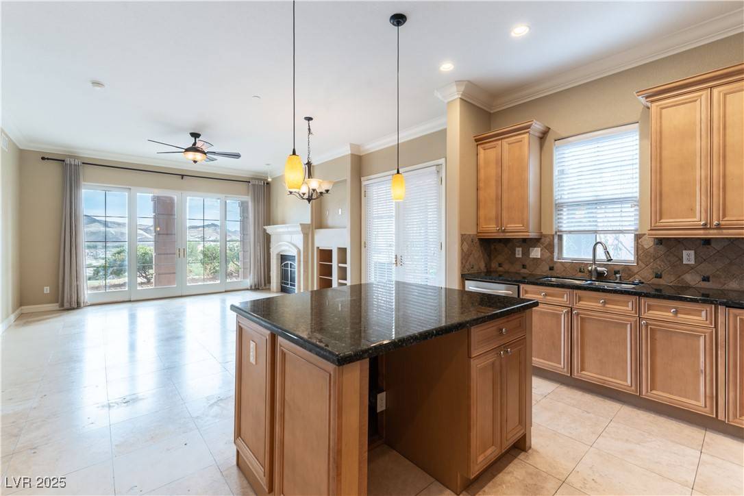 Henderson, NV 89011,13 Via Visione #106