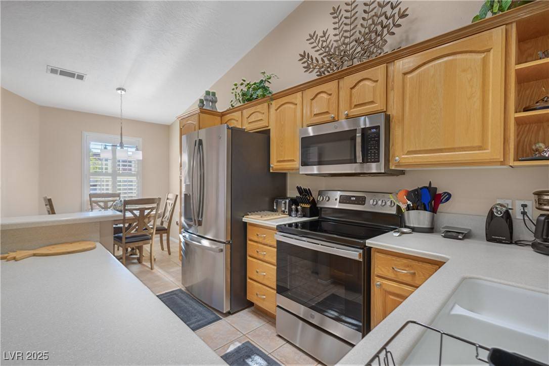 Mesquite, NV 89027,774 Appletree LN