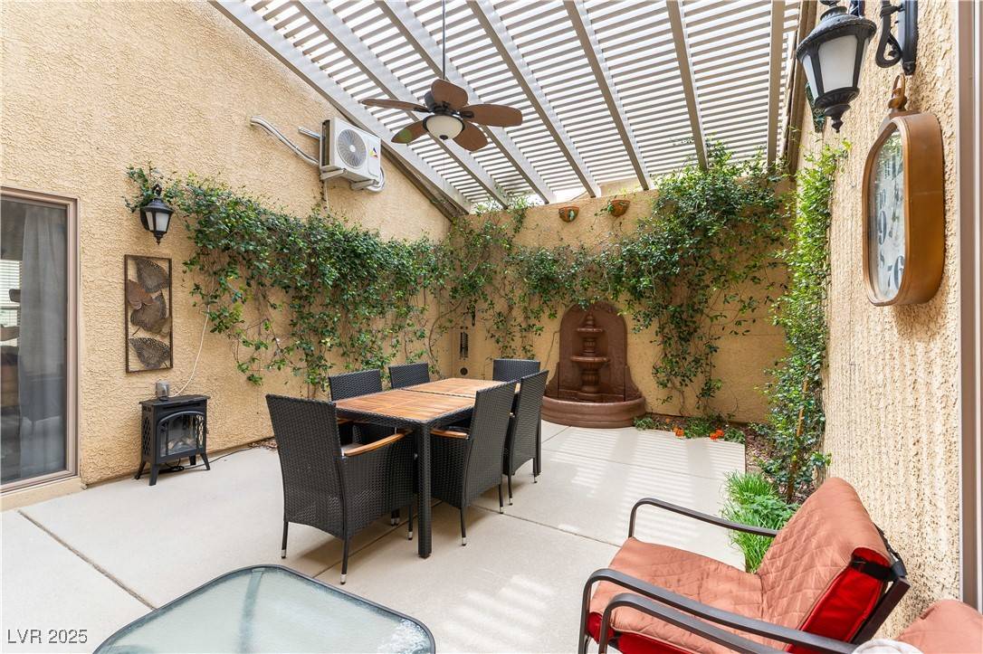 Las Vegas, NV 89148,115 Cora Hills CT