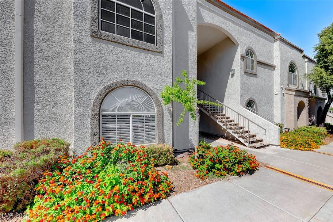 Las Vegas, NV 89128,3125 N Buffalo DR #1136
