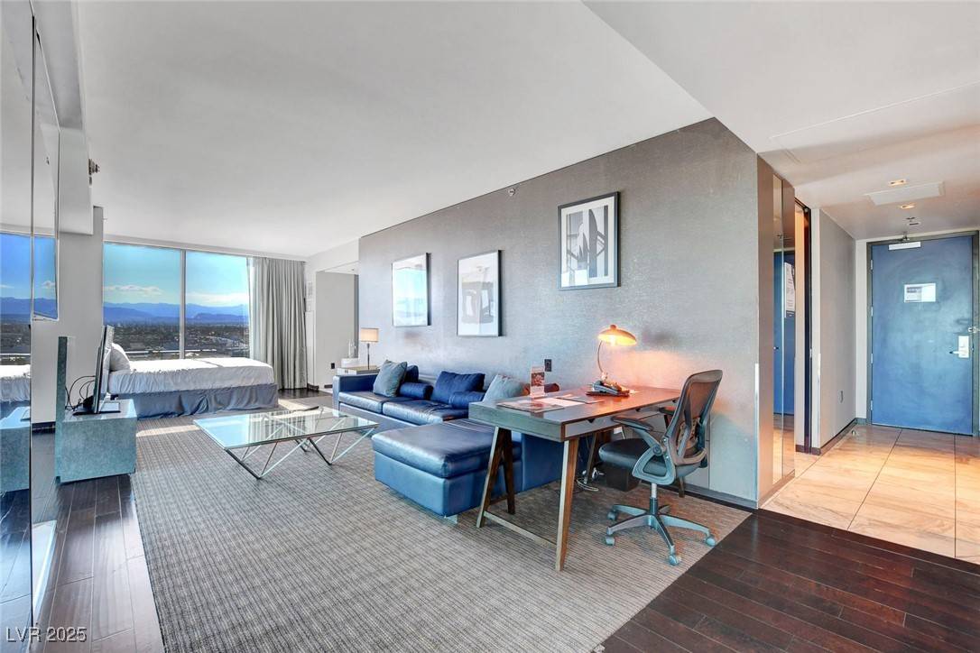 Las Vegas, NV 89103,4381 W Flamingo RD #1121