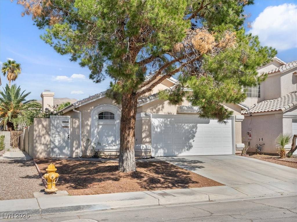 Las Vegas, NV 89142,5714 Roundrock DR