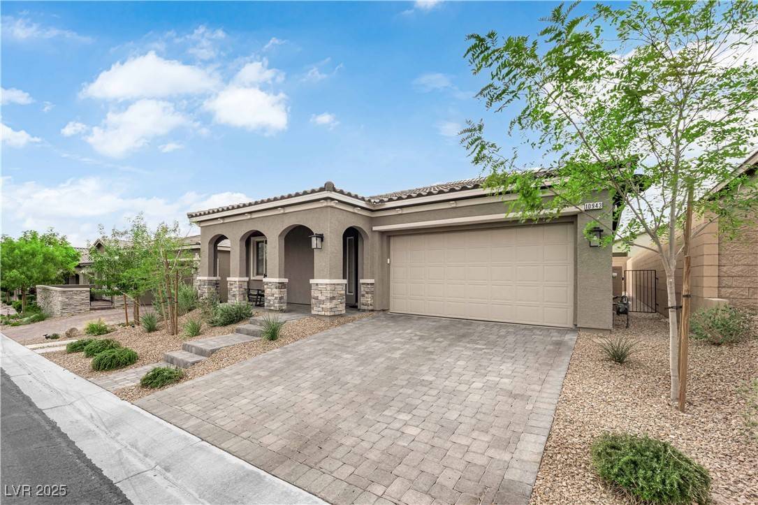 Las Vegas, NV 89166,10943 Tracy Stevens AVE