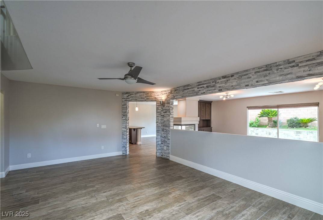 Las Vegas, NV 89141,10945 Dornoch Castle ST