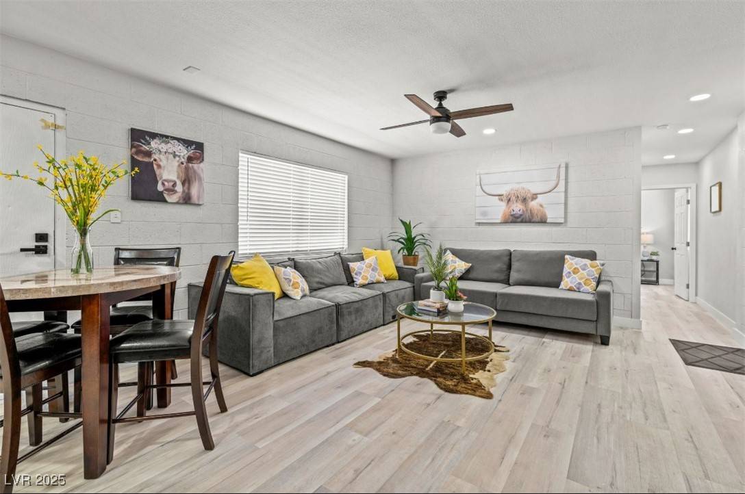 Pahrump, NV 89060,231 Bunarch RD