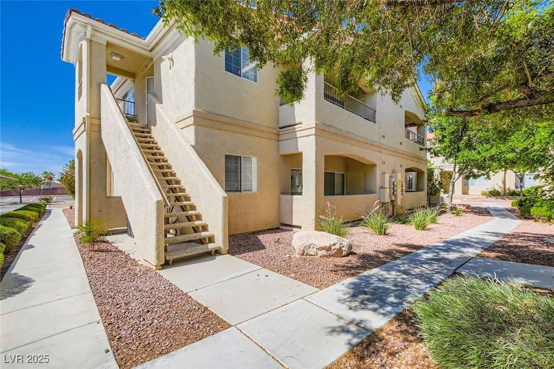 North Las Vegas, NV 89032,1881 W Alexander RD #1092