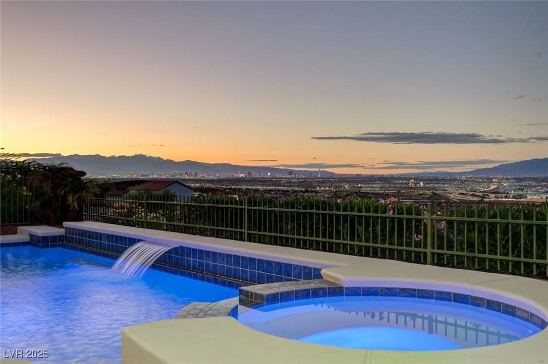 Henderson, NV 89012,374 Island Reef AVE