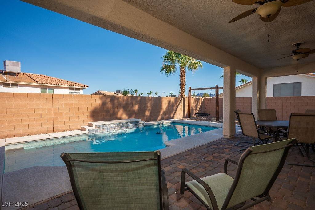 Henderson, NV 89014,930 Silverbell Ridge ST