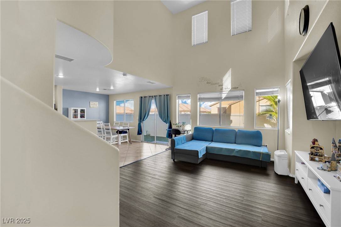 Las Vegas, NV 89148,9272 Keaton AVE