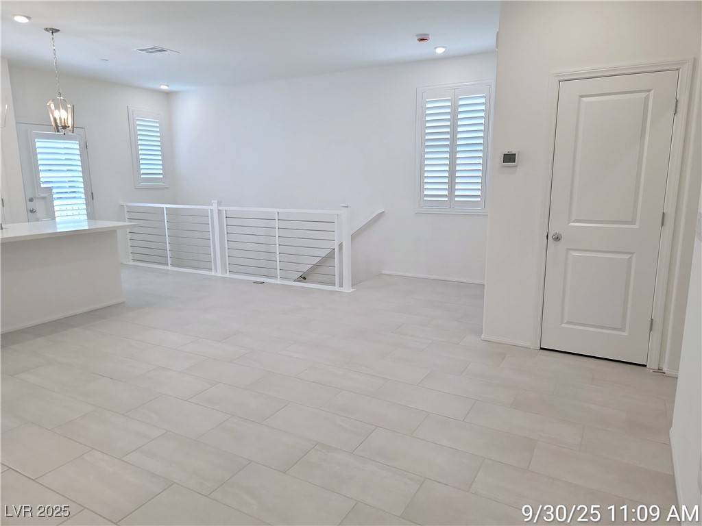 Las Vegas, NV 89148,8671 Luxuriant AVE