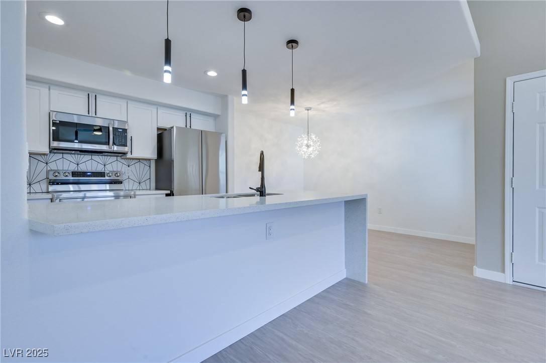 Las Vegas, NV 89183,555 E Silverado Ranch BLVD #2075