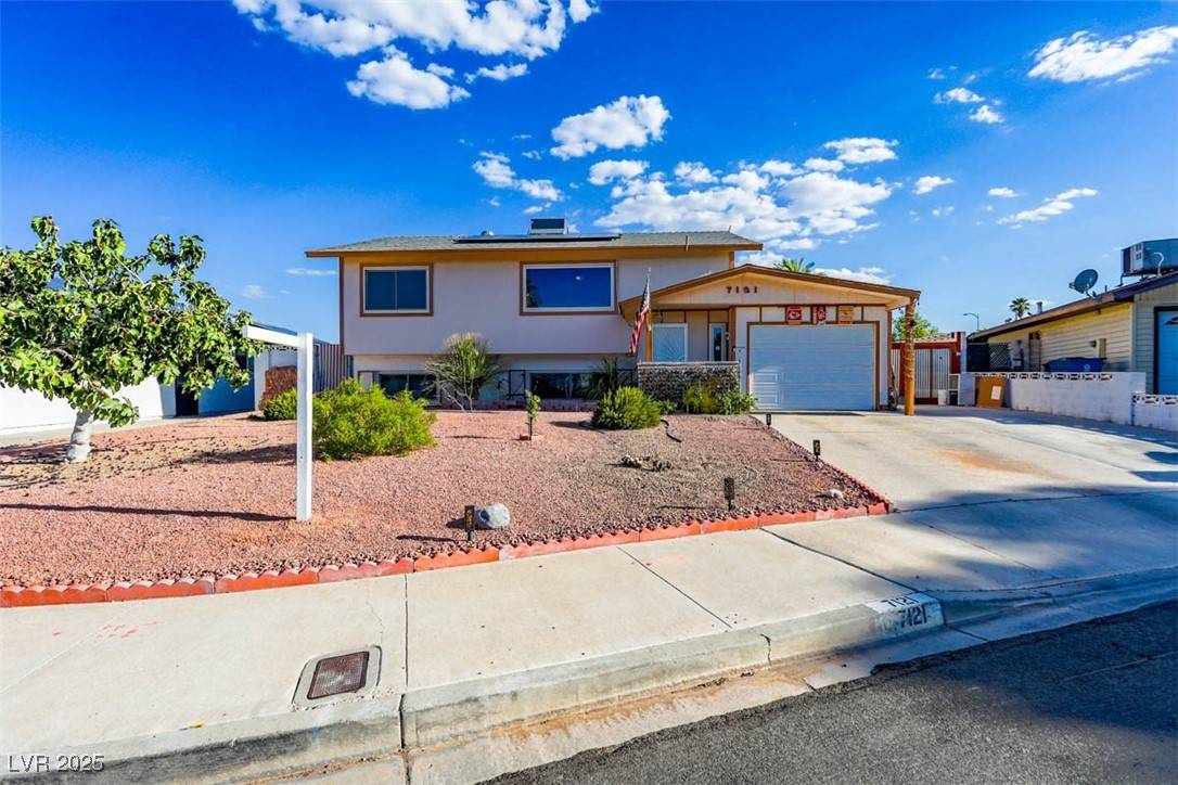 Las Vegas, NV 89145,7121 Hurricane WAY