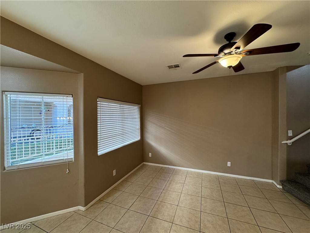 Las Vegas, NV 89128,1347 Dusty Creek ST