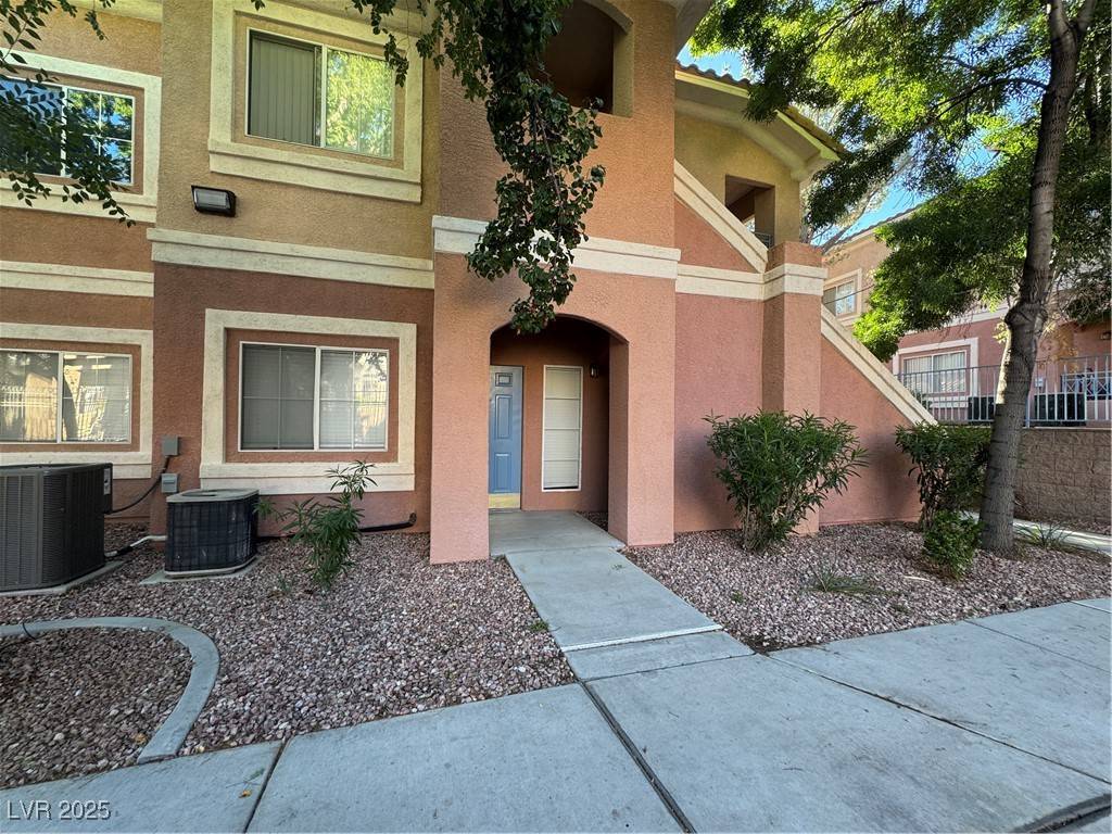 Las Vegas, NV 89144,301 Pine Haven ST #106