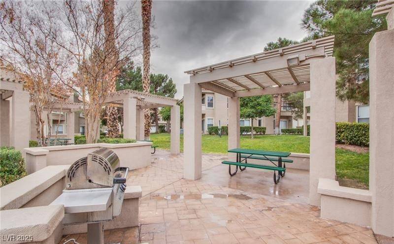 Las Vegas, NV 89118,5125 RENO AVE #2070