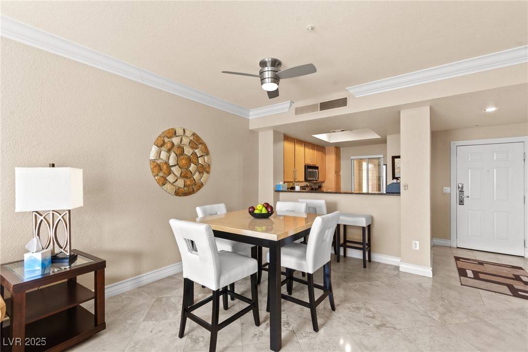 Las Vegas, NV 89169,220 E Flamingo RD #111