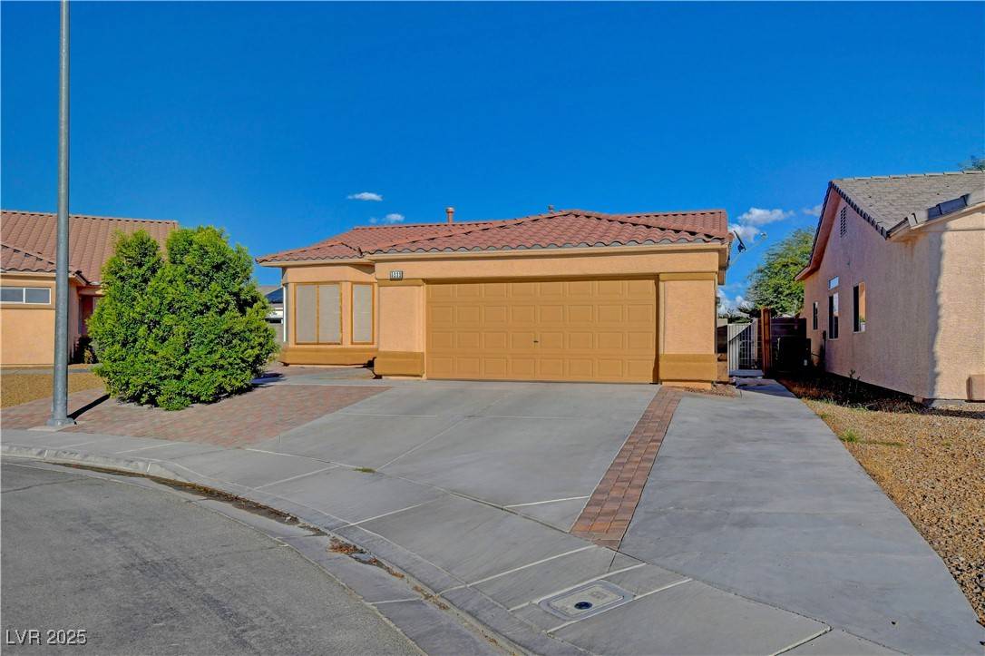 North Las Vegas, NV 89031,5232 Zebra CT