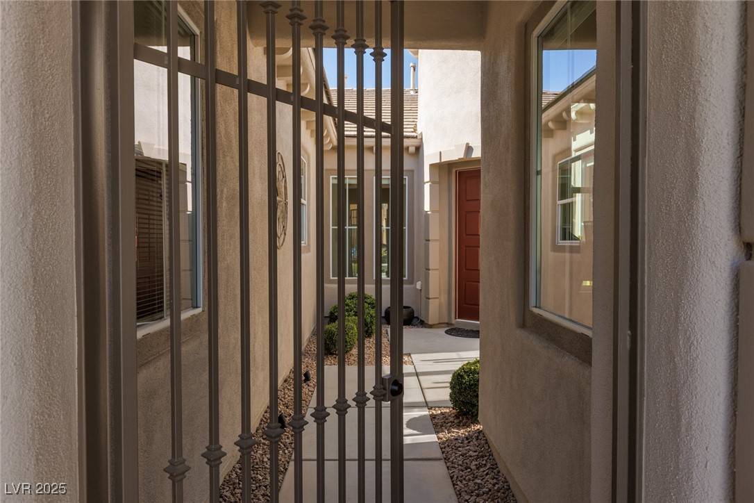 Las Vegas, NV 89135,2913 Soft Horizon Way