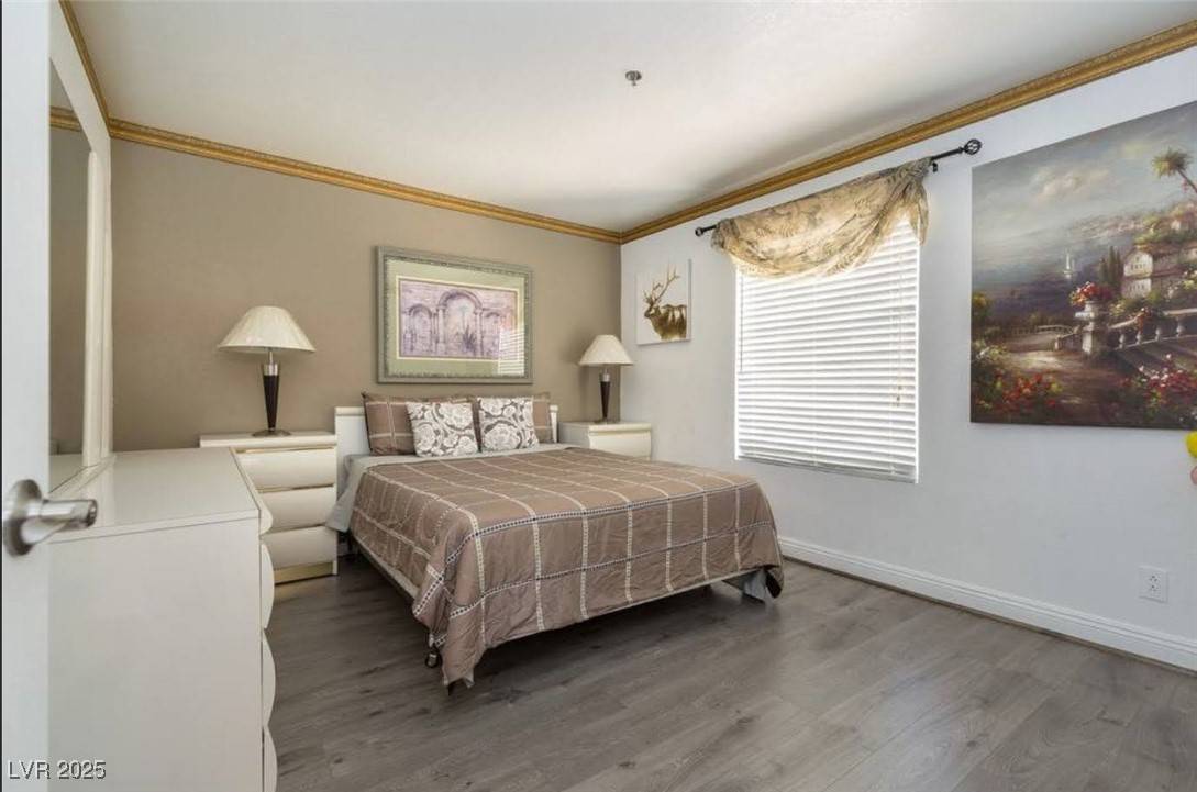 Las Vegas, NV 89103,4200 S Valley View BLVD #2049