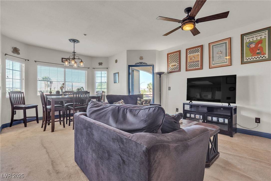 Henderson, NV 89011,833 Aspen Peak LOOP #1321