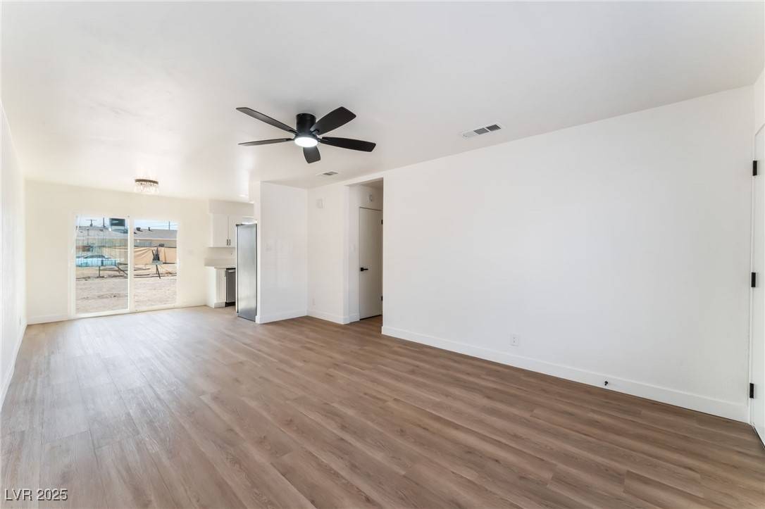 Las Vegas, NV 89106,1648 J ST