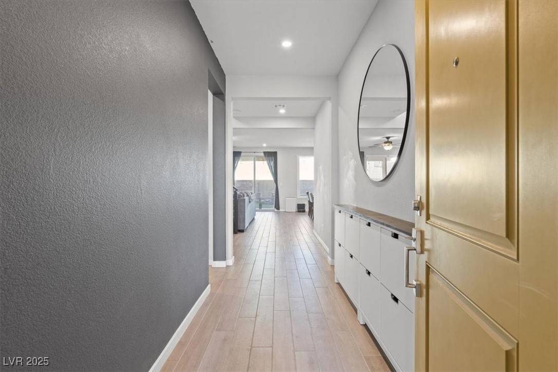 North Las Vegas, NV 89084,6910 Boulder View ST