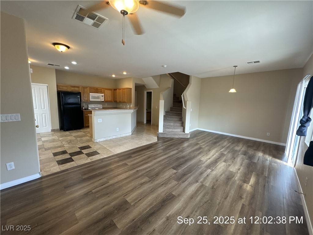 Henderson, NV 89011,6639 Tumbleweed Ridge LN #102