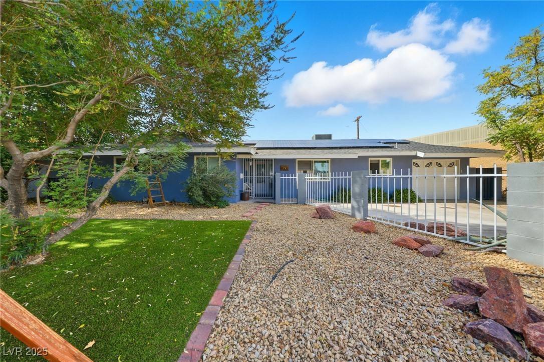 Las Vegas, NV 89106,19 Zircon CIR