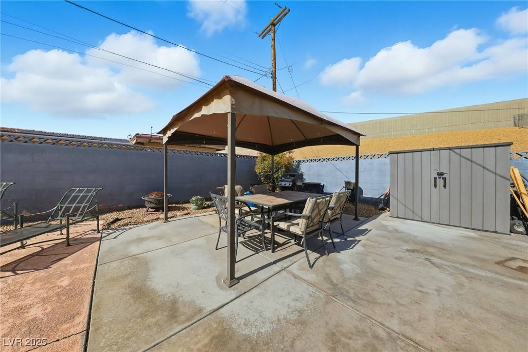 Las Vegas, NV 89106,19 Zircon CIR