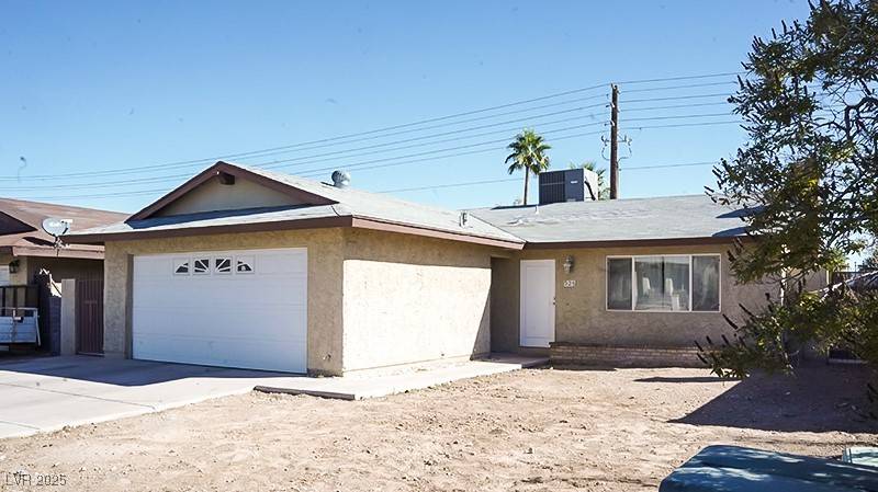 Las Vegas, NV 89107,525 Watkins DR