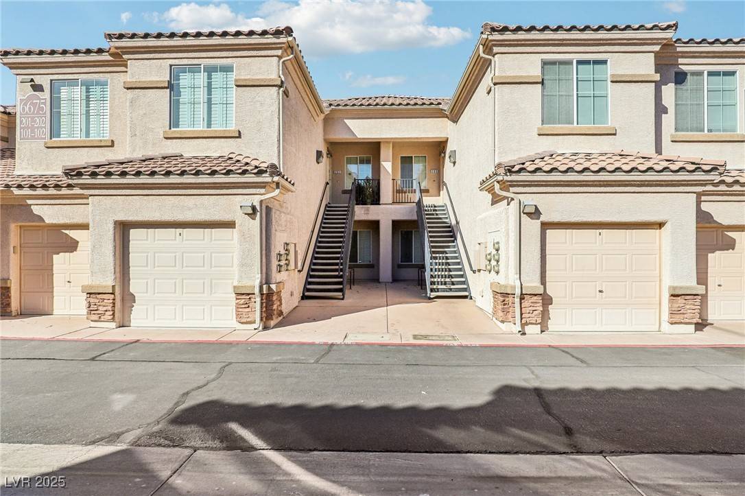 North Las Vegas, NV 89084,6675 Caporetto LN #203