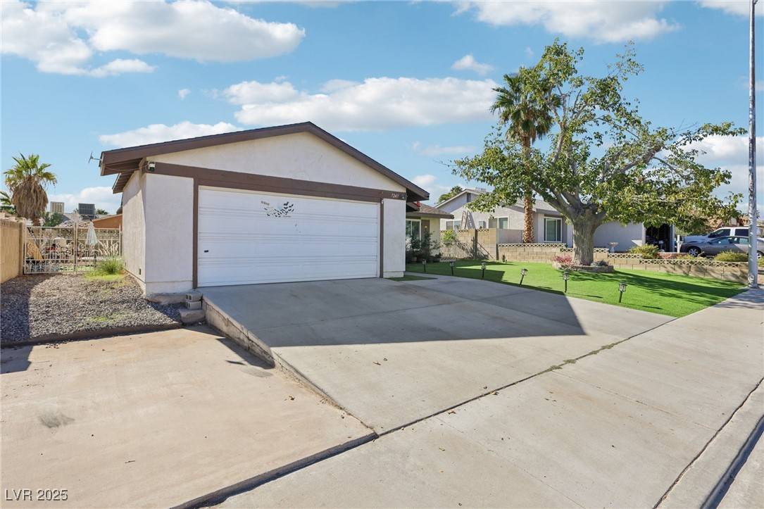 Las Vegas, NV 89147,7247 Pleasant View AVE