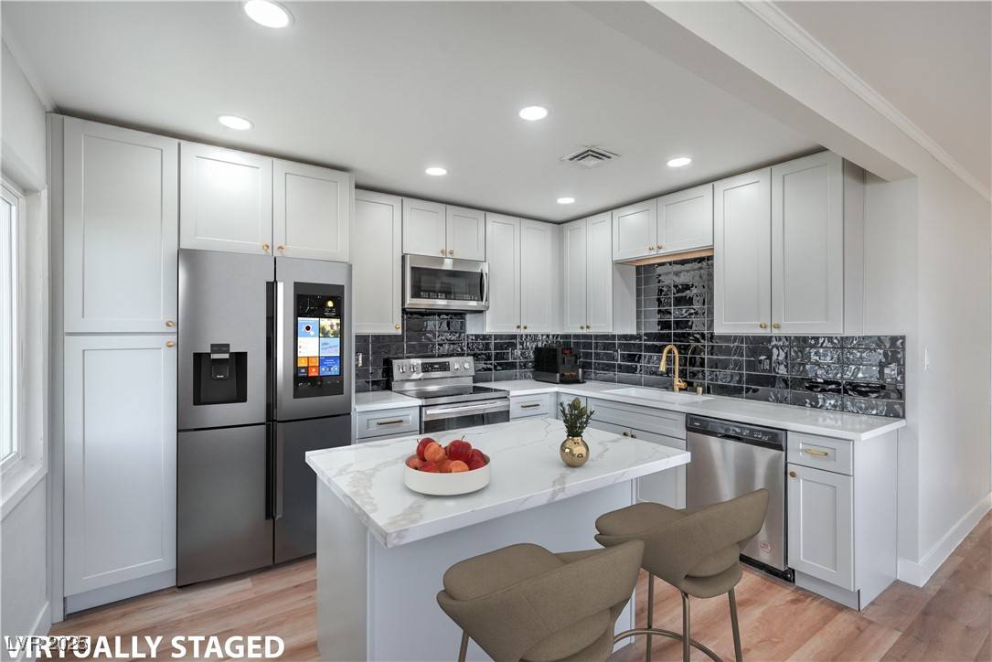 Las Vegas, NV 89107,4700 Fulton PL