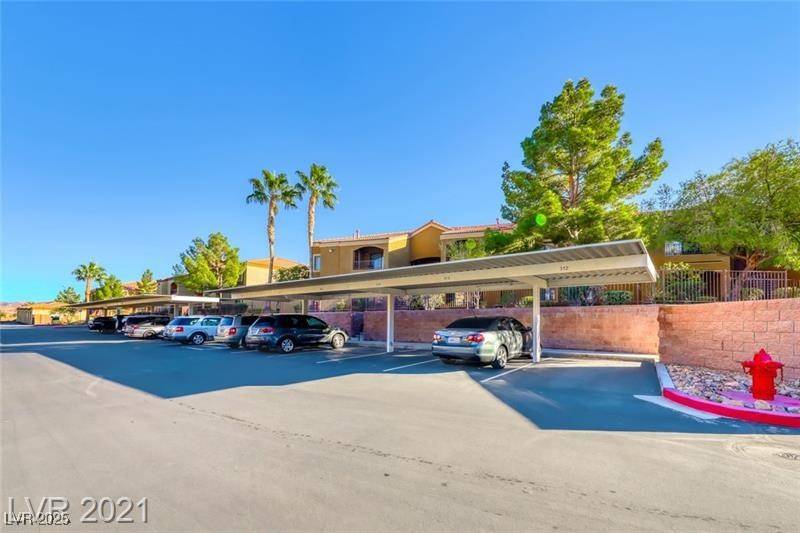 Henderson, NV 89052,950 Seven Hills DR #2013