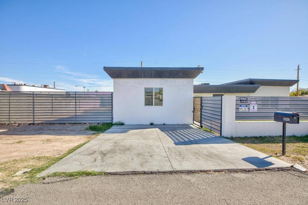 Las Vegas, NV 89120,4942 Pearlite AVE