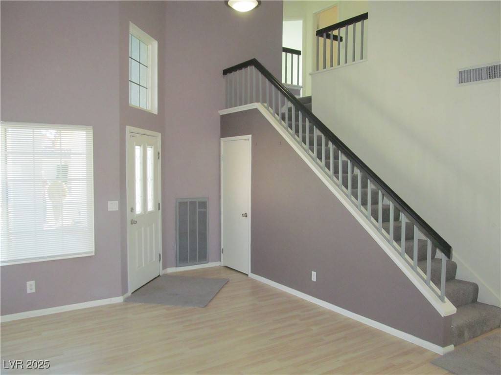 Las Vegas, NV 89147,7746 COBDEN CT #0