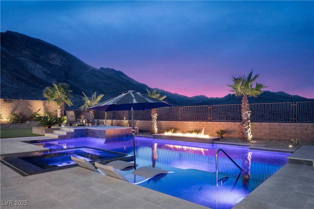 Las Vegas, NV 89138,11290 Sandstone Peak DR