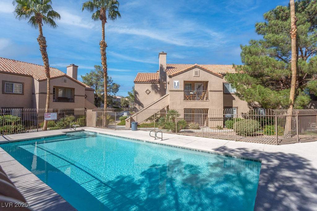 Las Vegas, NV 89117,3455 Erva ST #222