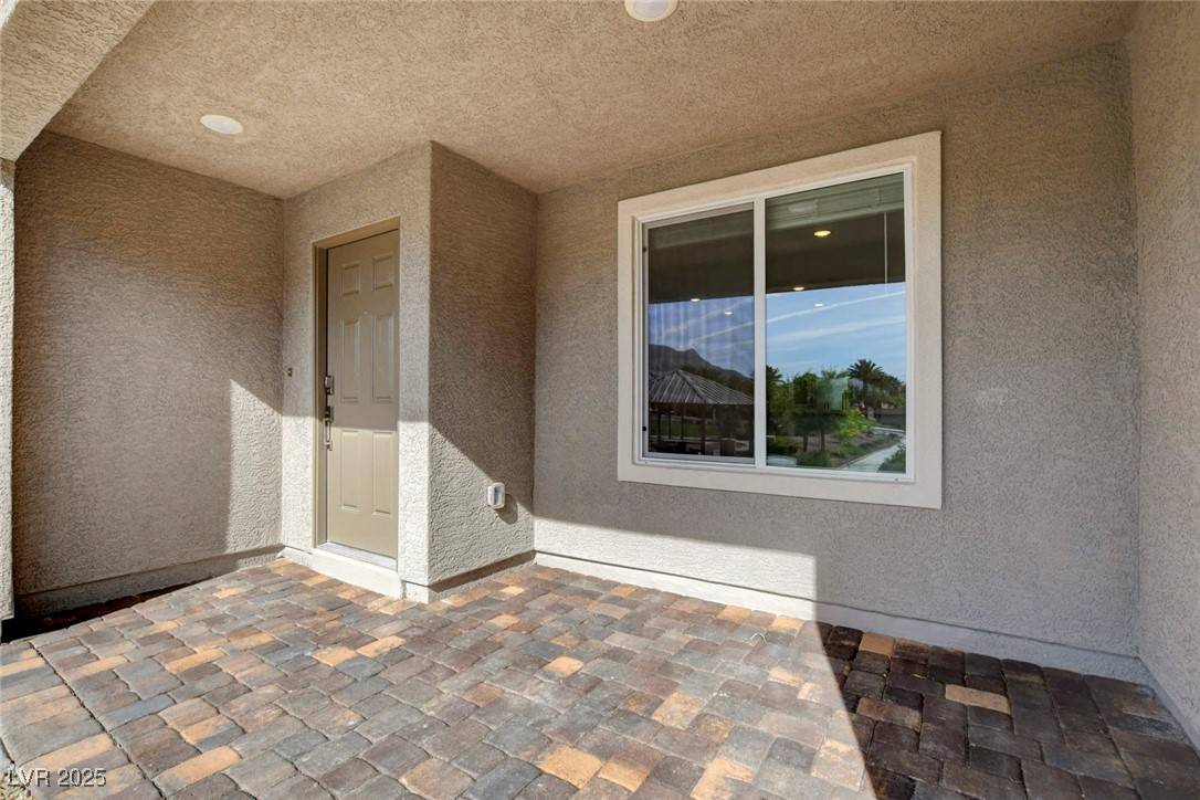 Las Vegas, NV 89166,10719 Norfolk View CT