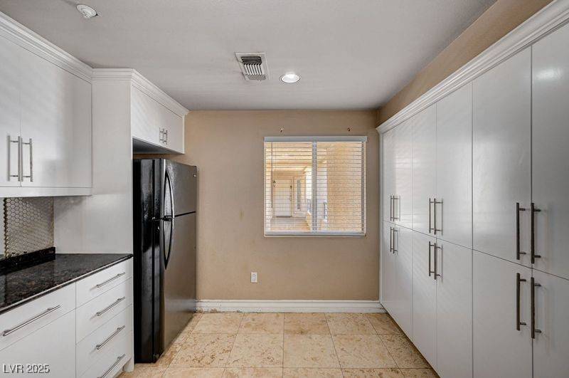 Las Vegas, NV 89169,210 E Flamingo RD #301